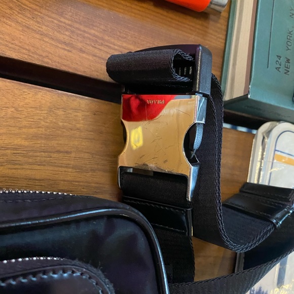 Prada crossbody/belt bag. - Picture 5 of 5